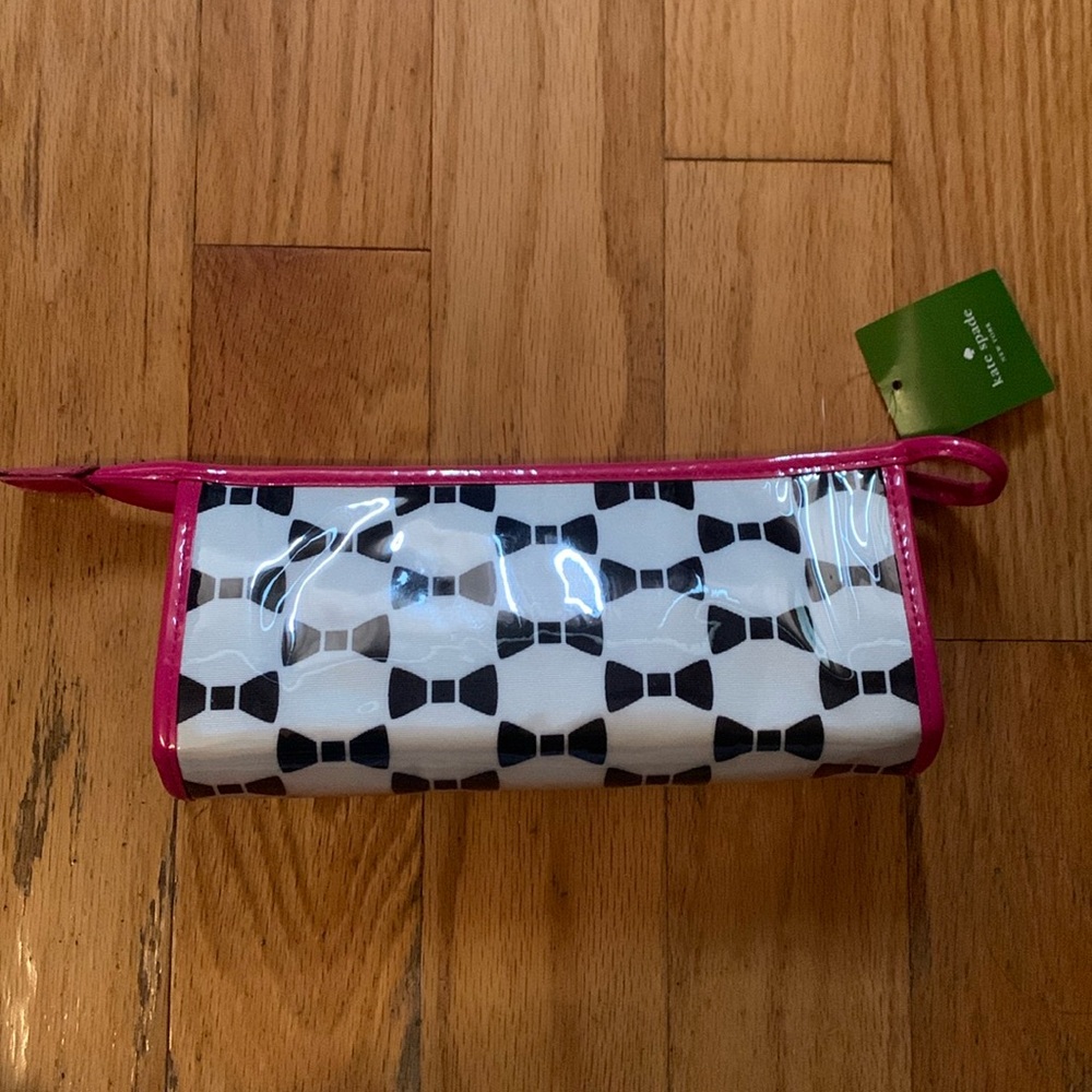 NWT Kate spade cosmetic case
